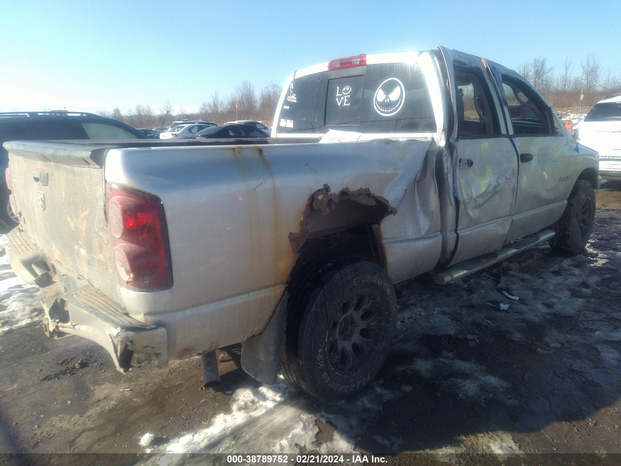 Photo 3 VIN: 1D7HU18N68S552637 - DODGE RAM 