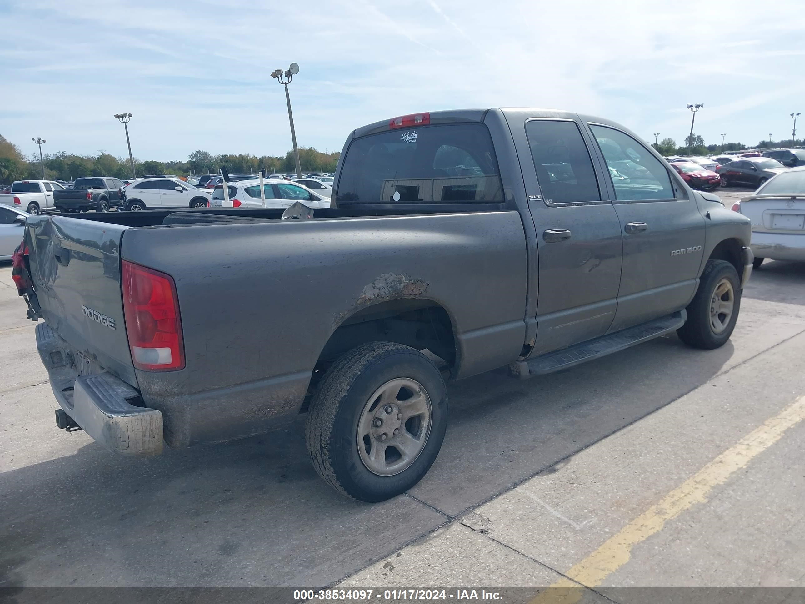 Photo 3 VIN: 1D7HU18N72S605899 - DODGE RAM 