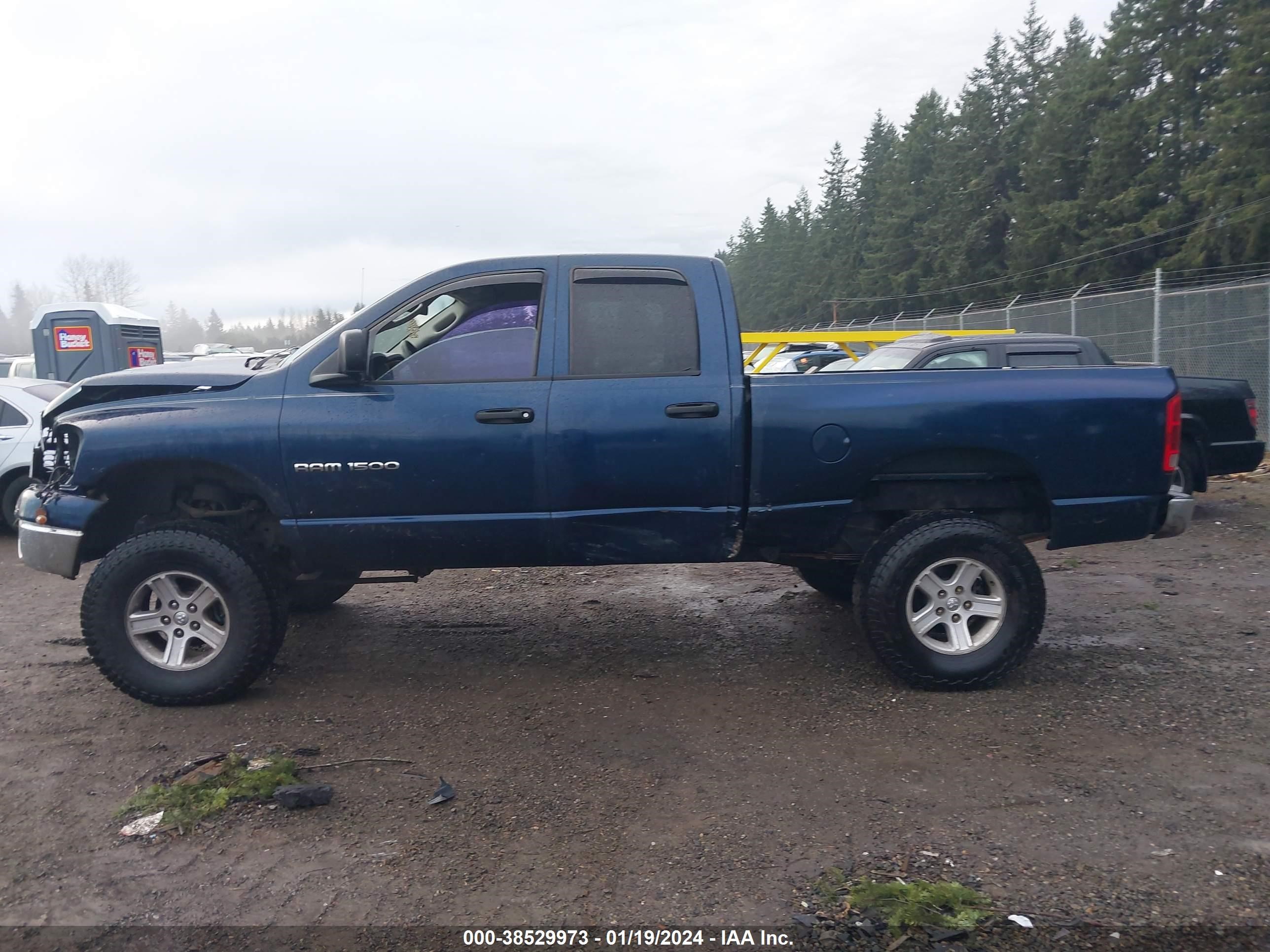 Photo 13 VIN: 1D7HU18N76S588110 - DODGE RAM 