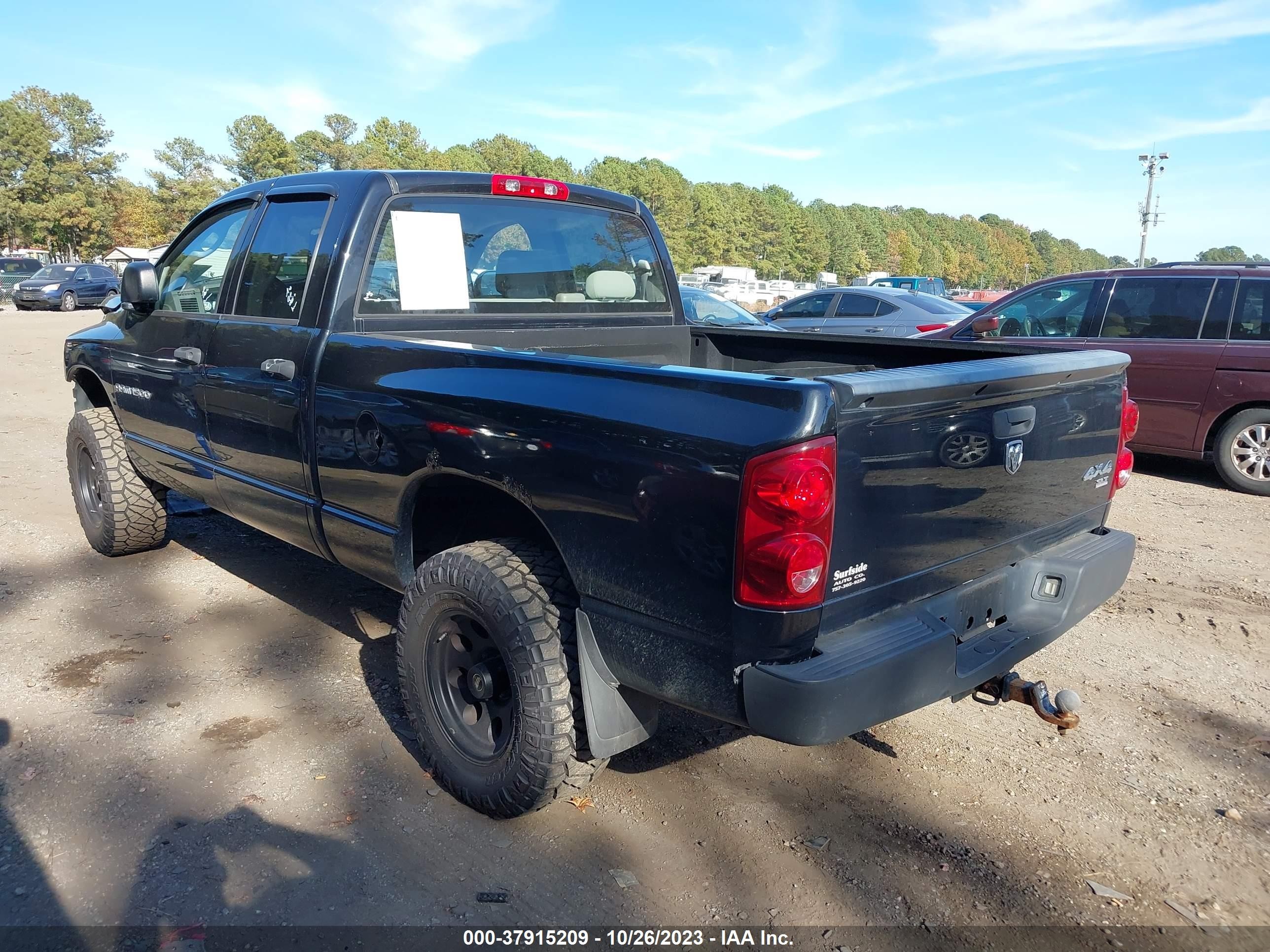 Photo 2 VIN: 1D7HU18N87J589130 - DODGE RAM 