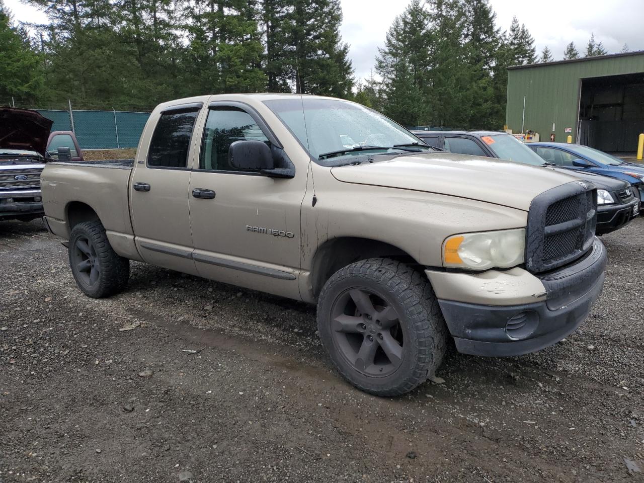 Photo 3 VIN: 1D7HU18N92S710167 - DODGE RAM 