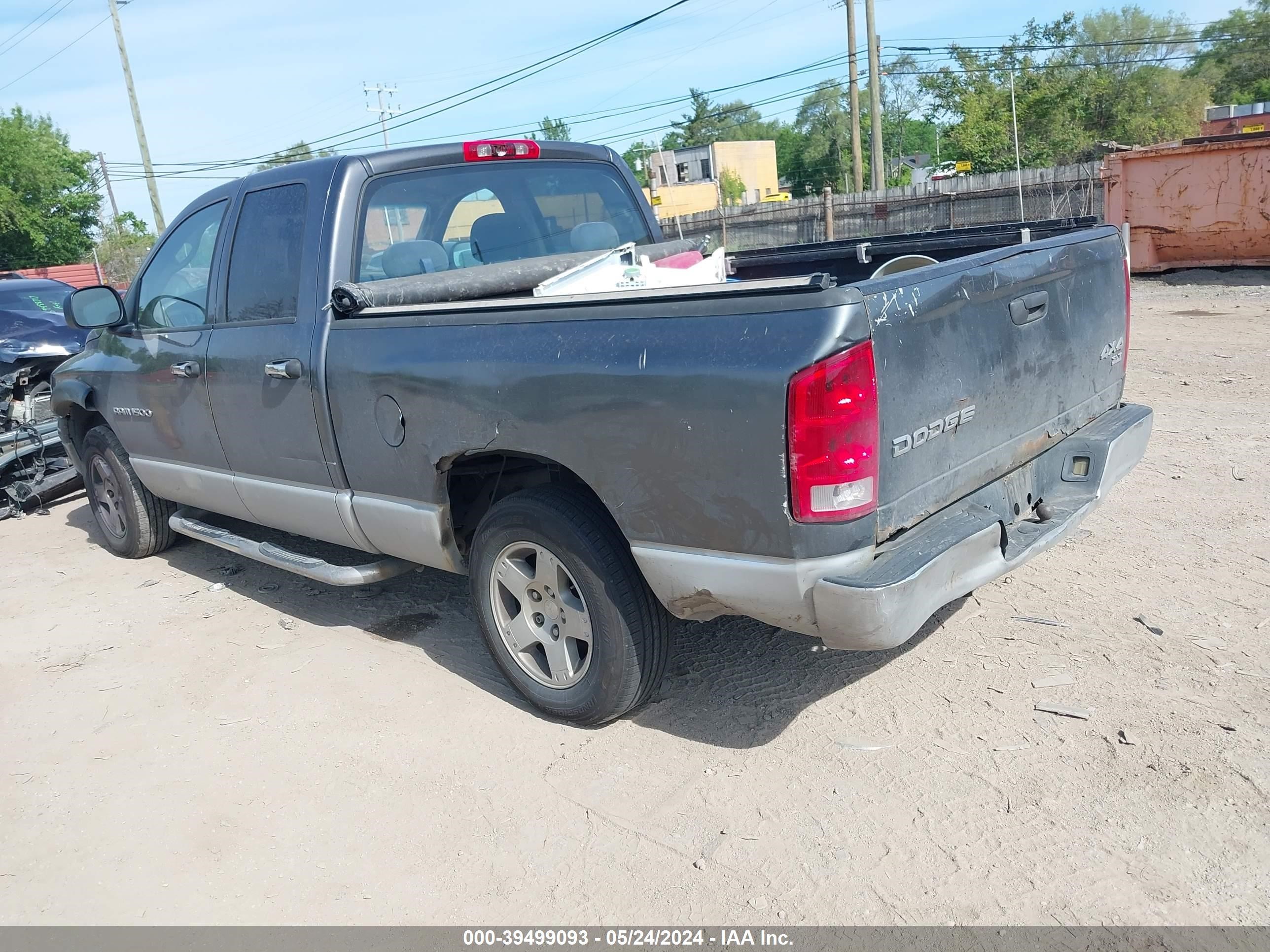 Photo 2 VIN: 1D7HU18N94J269357 - DODGE RAM 