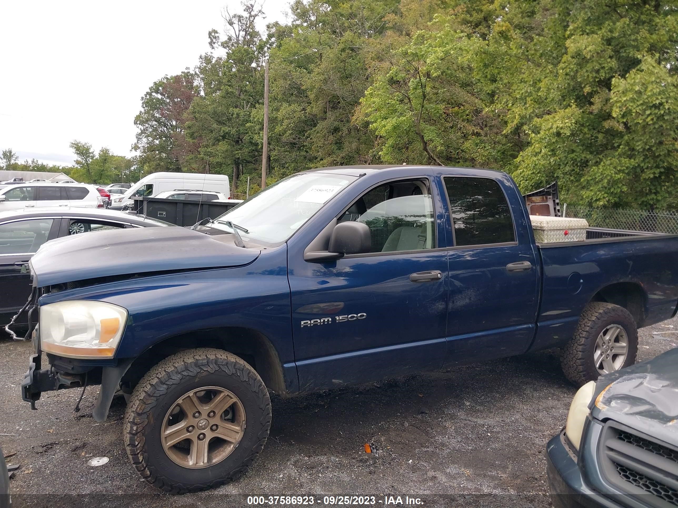 Photo 14 VIN: 1D7HU18NX6S618801 - DODGE RAM 