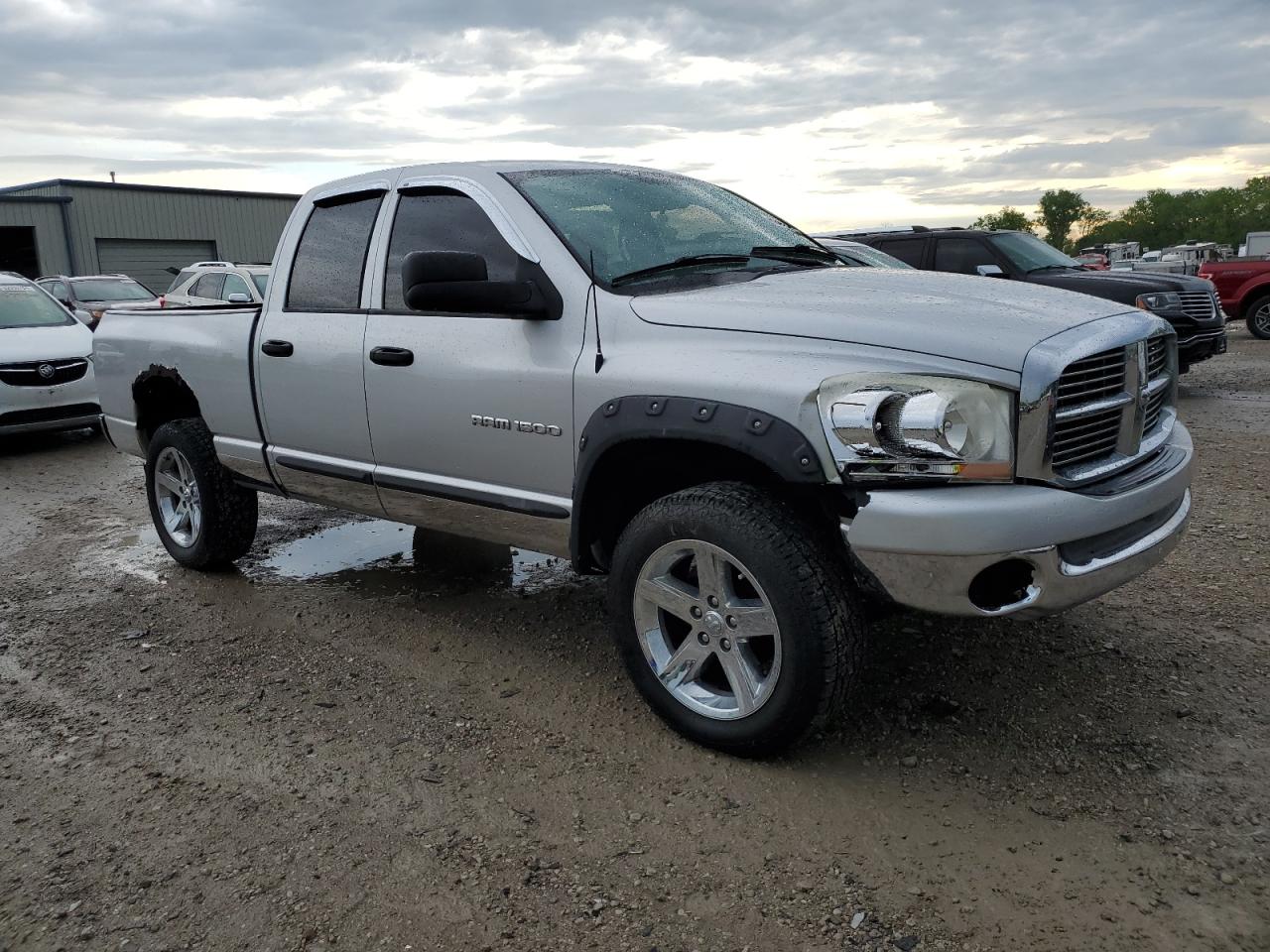 Photo 3 VIN: 1D7HU18P06J240124 - DODGE RAM 