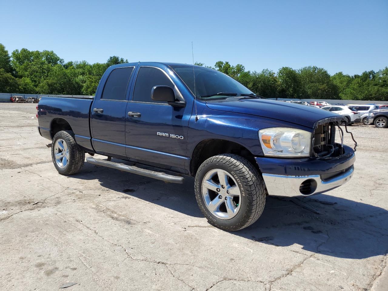 Photo 3 VIN: 1D7HU18P17J596079 - DODGE RAM 