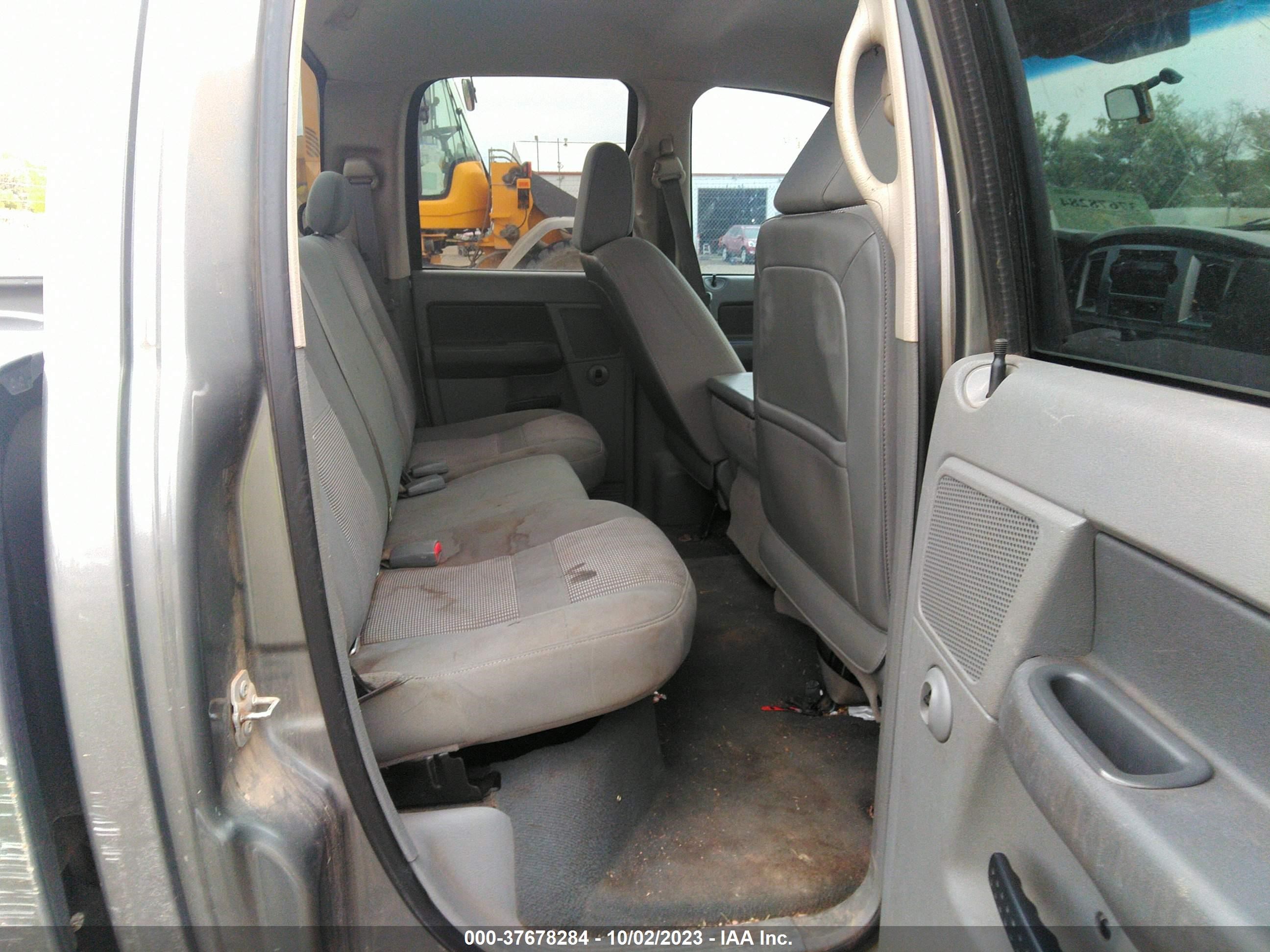 Photo 7 VIN: 1D7HU18P17S185503 - DODGE RAM 