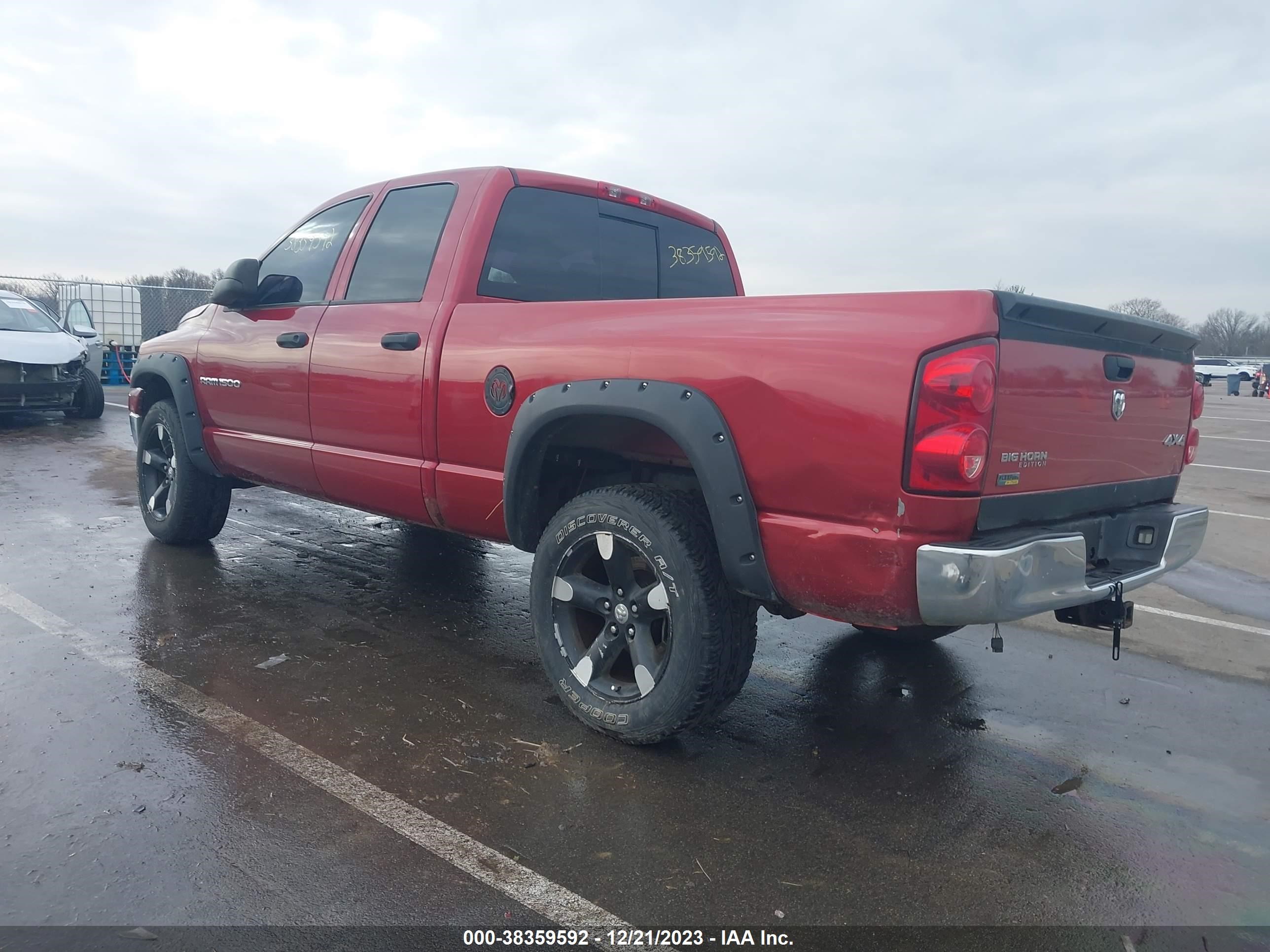 Photo 2 VIN: 1D7HU18P37S269516 - DODGE RAM 