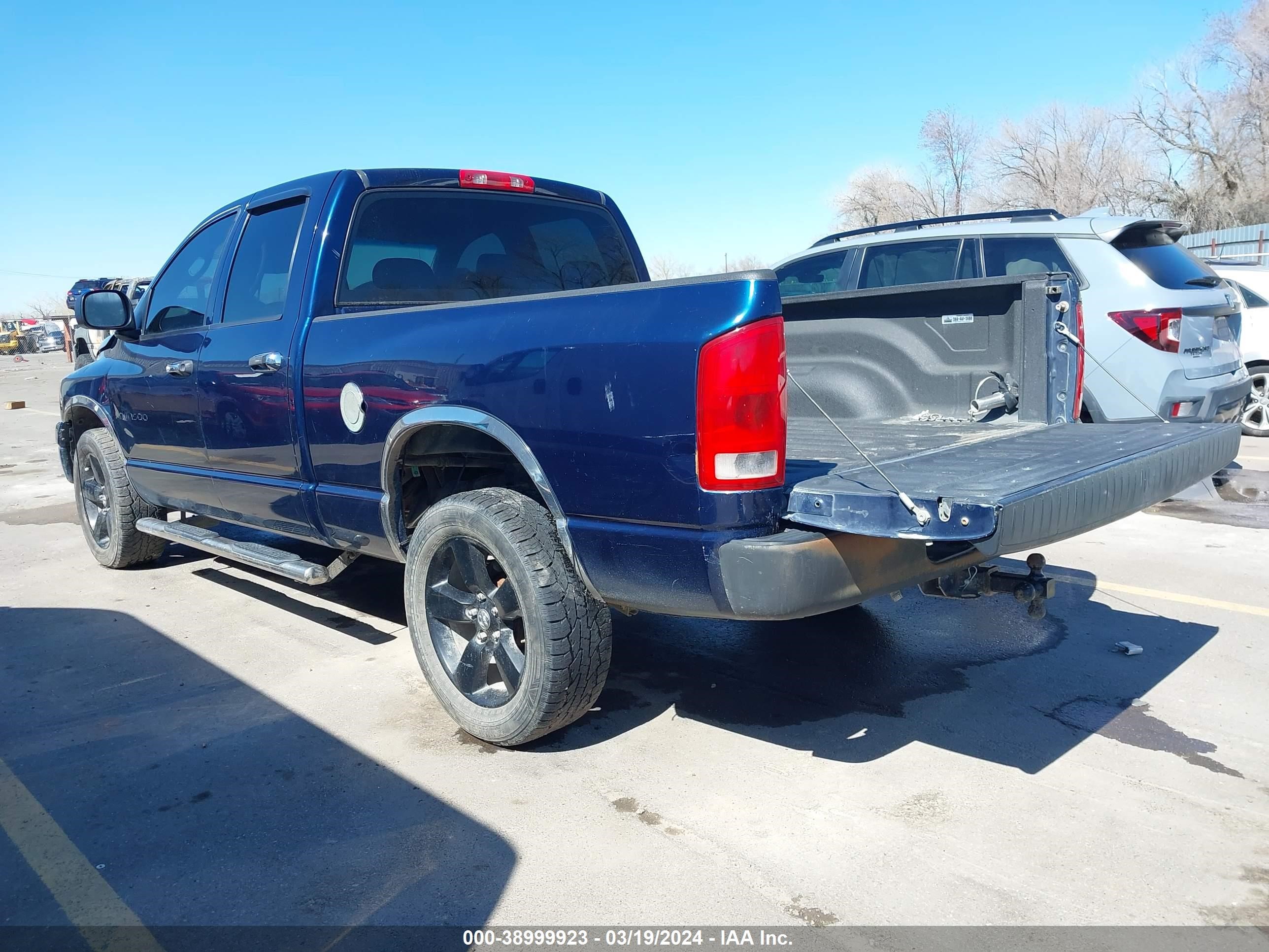 Photo 2 VIN: 1D7HU18P56J199389 - DODGE RAM 