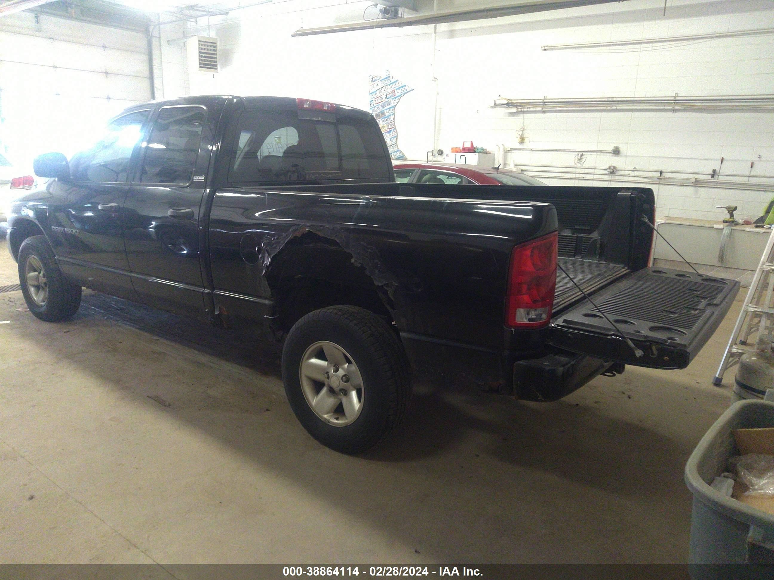 Photo 2 VIN: 1D7HU18Z12J134325 - DODGE RAM 