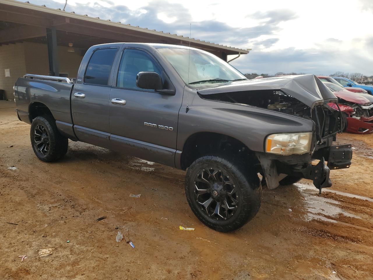 Photo 3 VIN: 1D7HU18Z22J223093 - DODGE RAM 