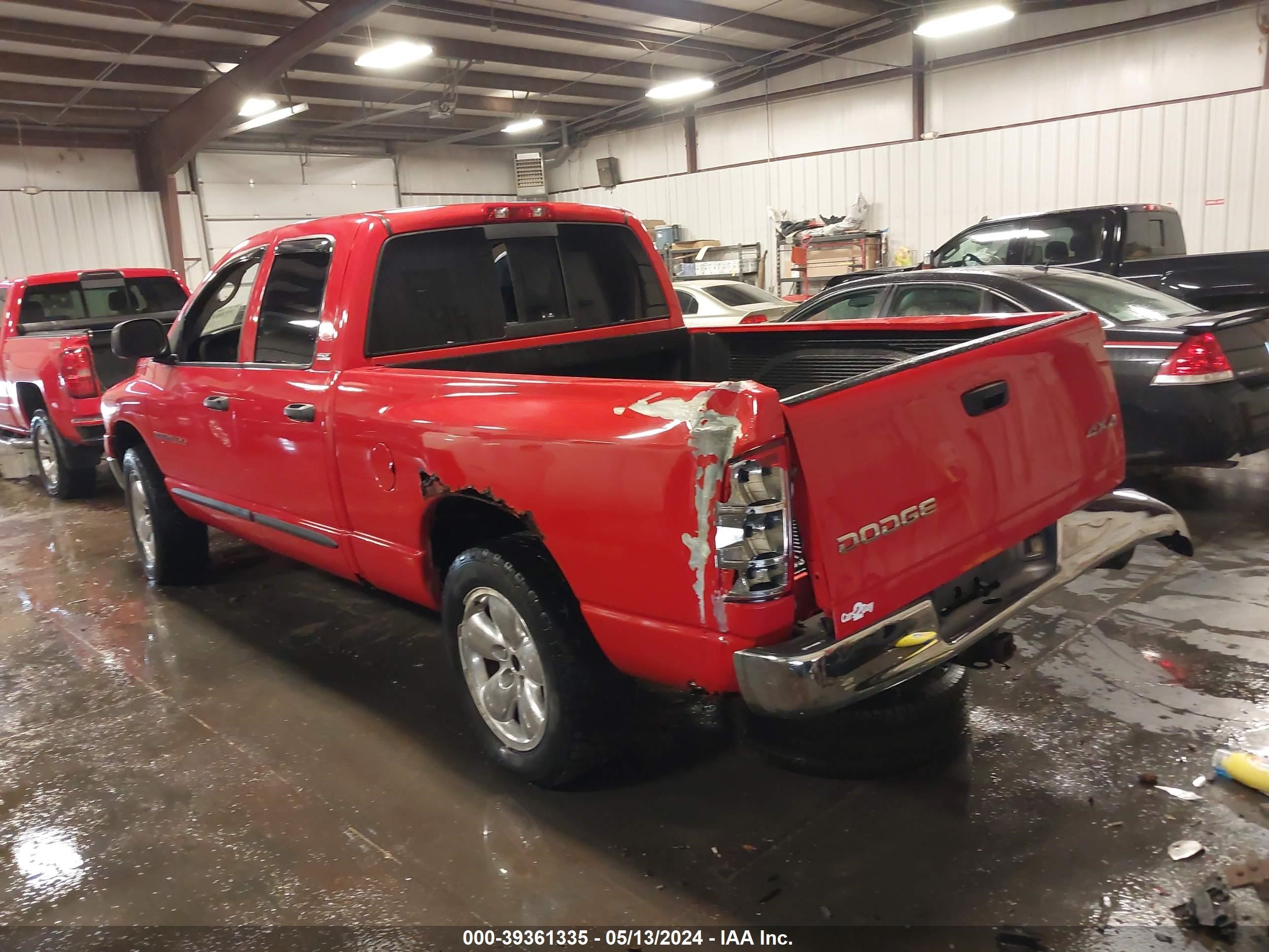 Photo 2 VIN: 1D7HU18Z32S687942 - DODGE RAM 