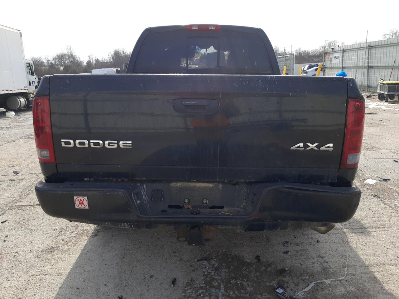 Photo 5 VIN: 1D7HU18Z52J207079 - DODGE RAM 