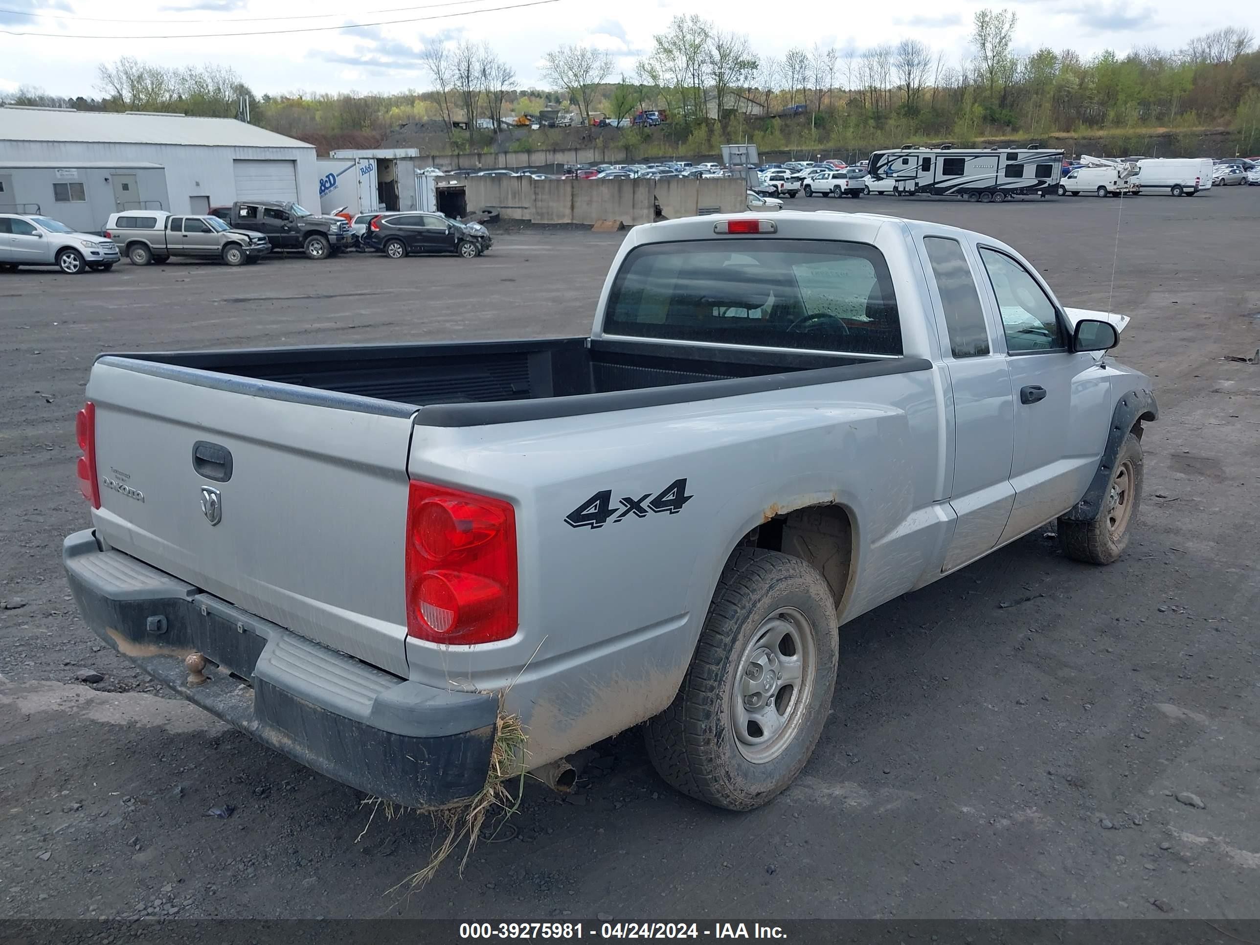 Photo 3 VIN: 1D7HW22K75S214612 - DODGE DAKOTA 