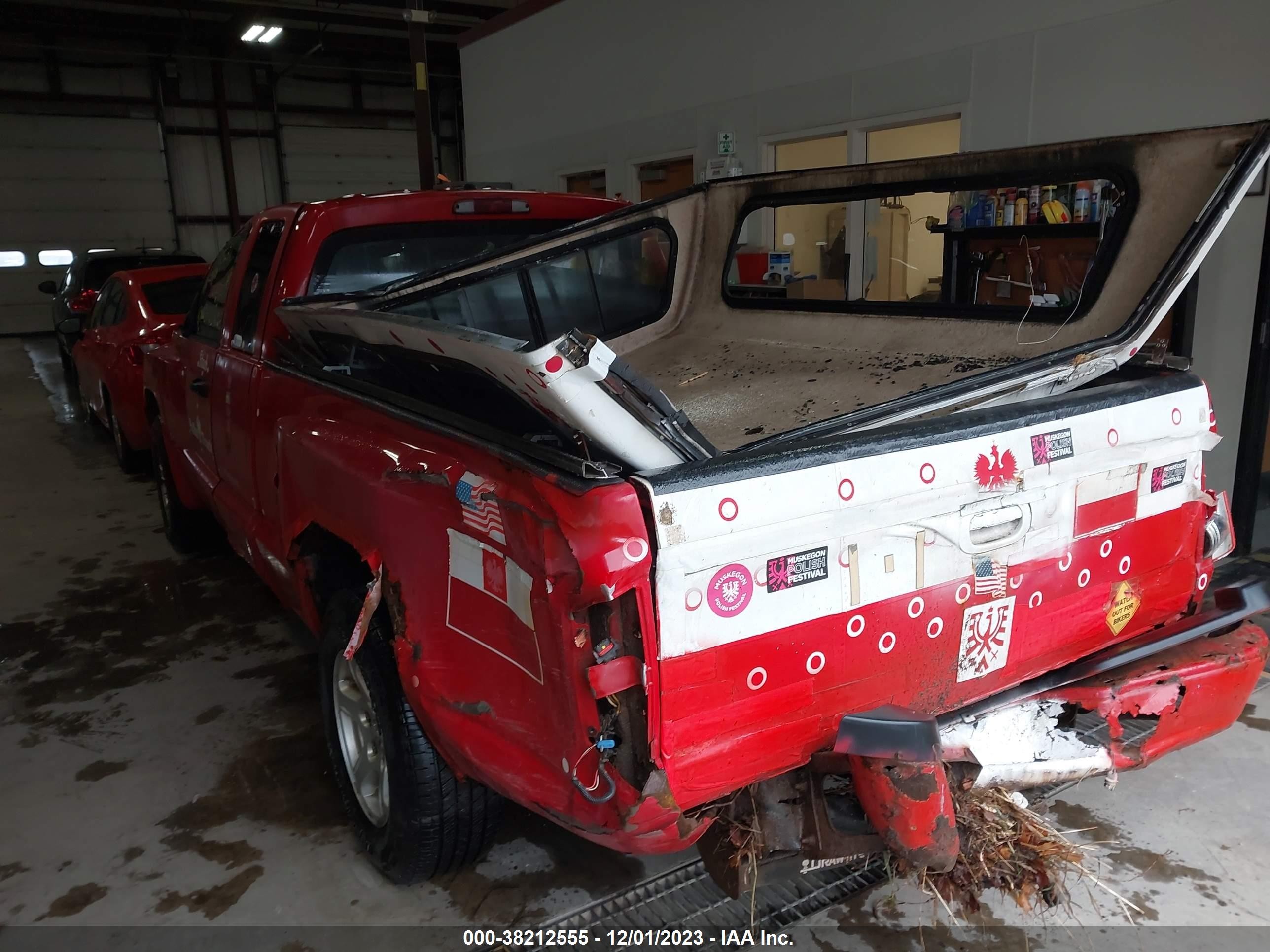 Photo 2 VIN: 1D7HW22K77S209025 - DODGE DAKOTA 