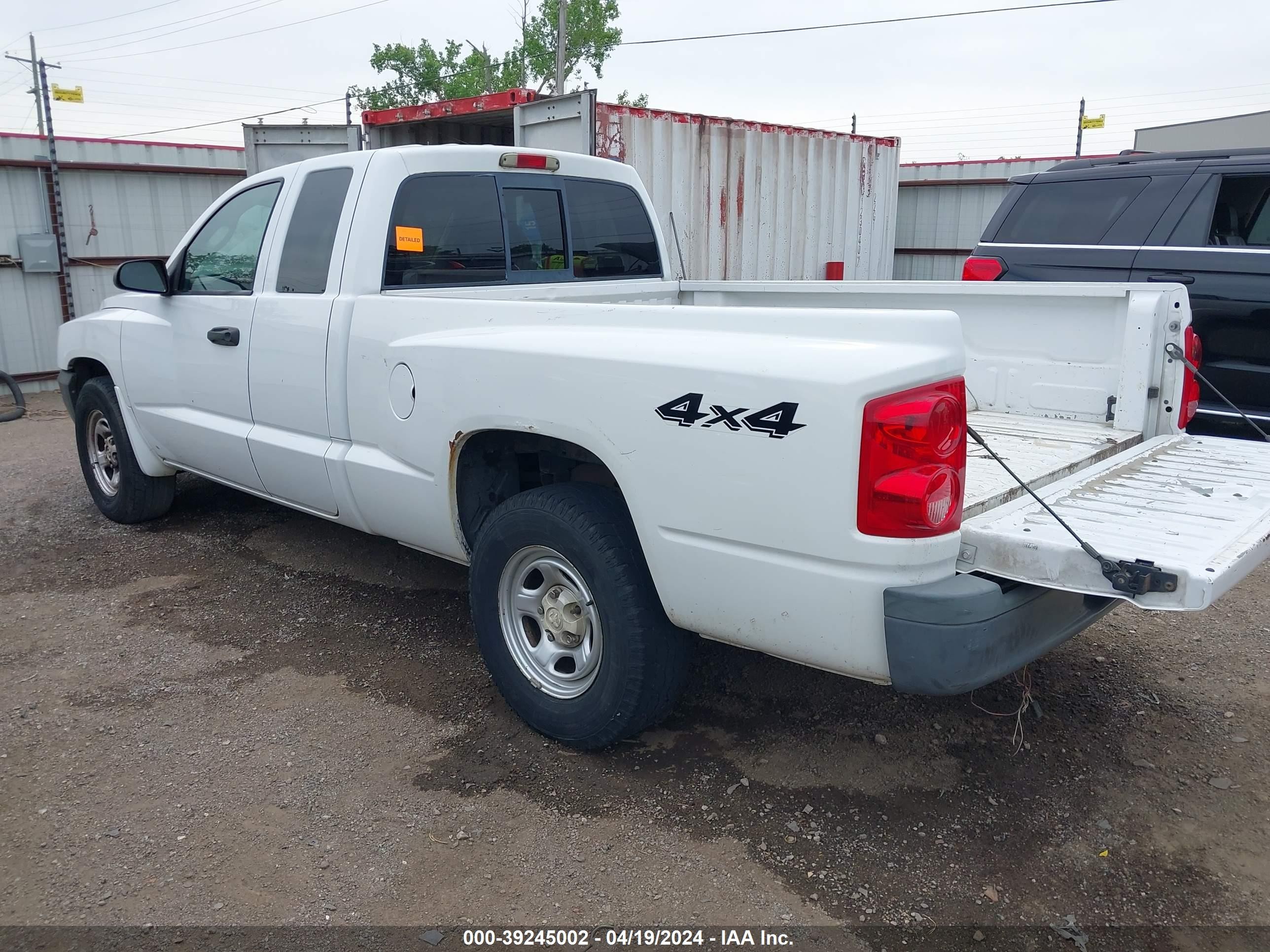 Photo 1 VIN: 1D7HW22KX5S152400 - DODGE DAKOTA 