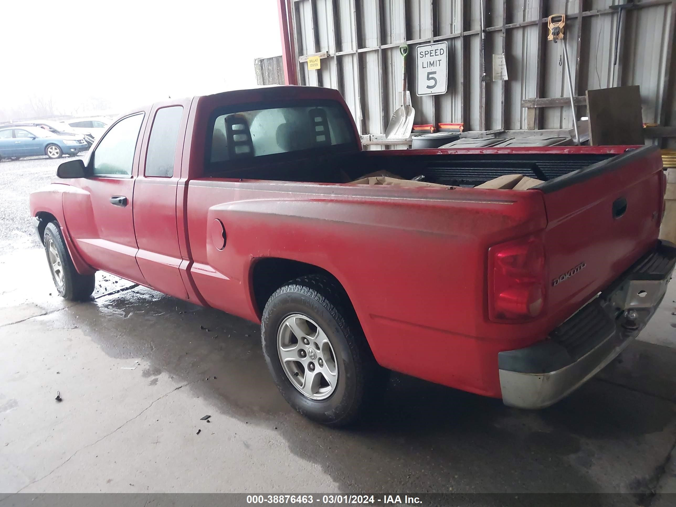 Photo 2 VIN: 1D7HW22N85S225872 - DODGE DAKOTA 