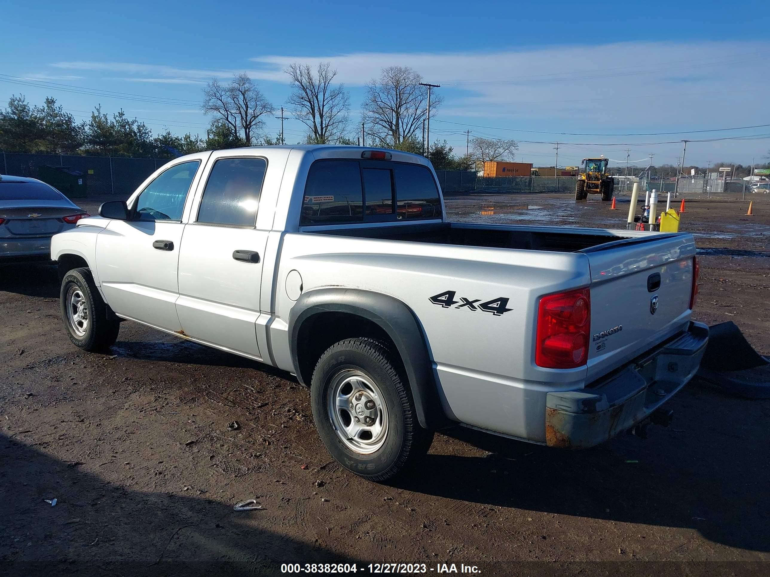 Photo 2 VIN: 1D7HW28K26S624601 - DODGE DAKOTA 