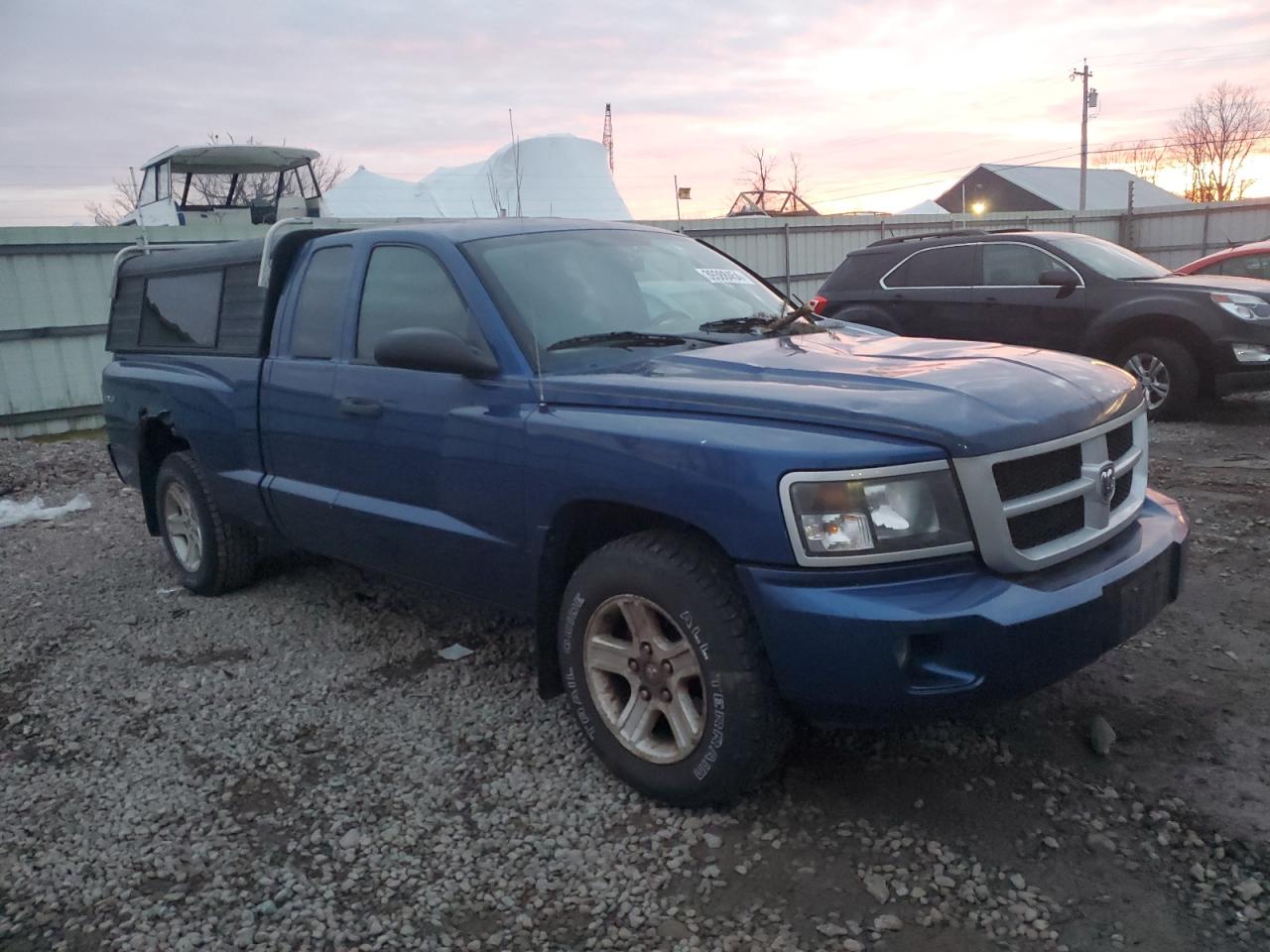 Photo 3 VIN: 1D7HW32K39S726797 - DODGE DAKOTA 