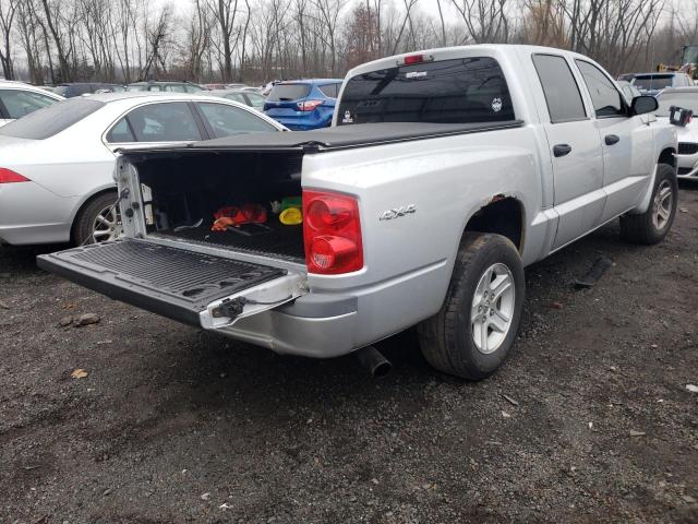 Photo 2 VIN: 1D7HW38K09S780470 - DODGE DAKOTA 