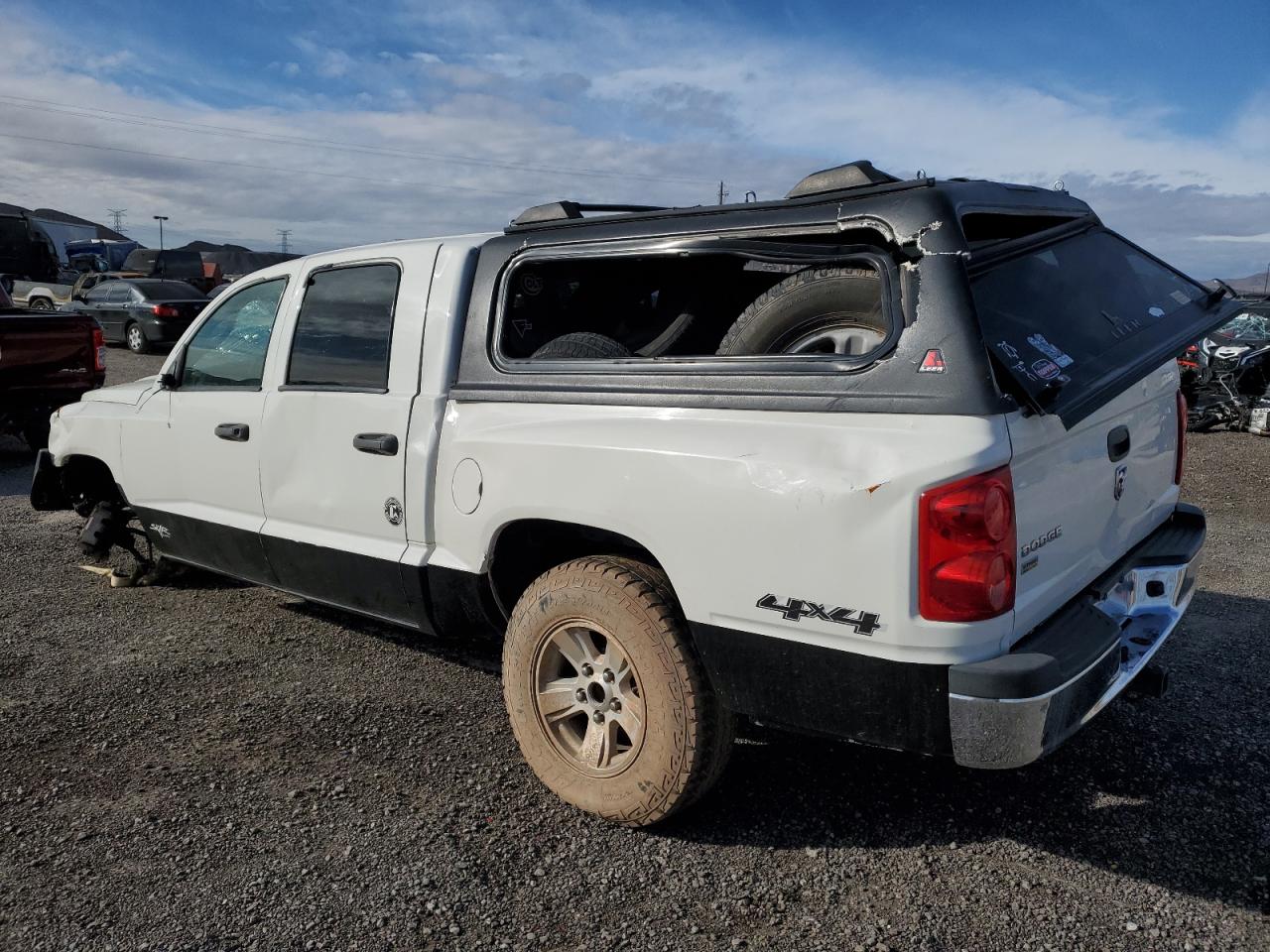 Photo 1 VIN: 1D7HW38P69S813032 - DODGE DAKOTA 