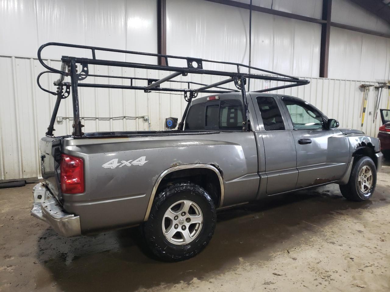 Photo 2 VIN: 1D7HW42K06S704855 - DODGE DAKOTA 