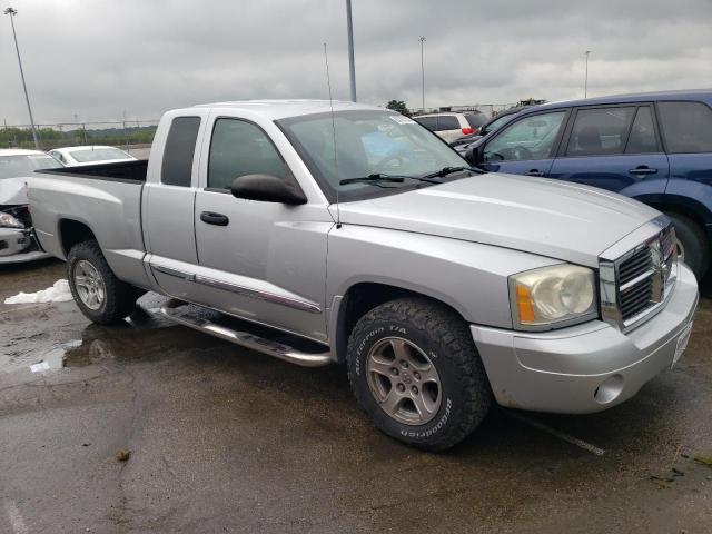 Photo 3 VIN: 1D7HW42K57S206586 - DODGE DAKOTA SLT 