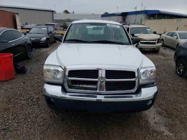 Photo 4 VIN: 1D7HW42N15S365953 - DODGE DAKOTA 