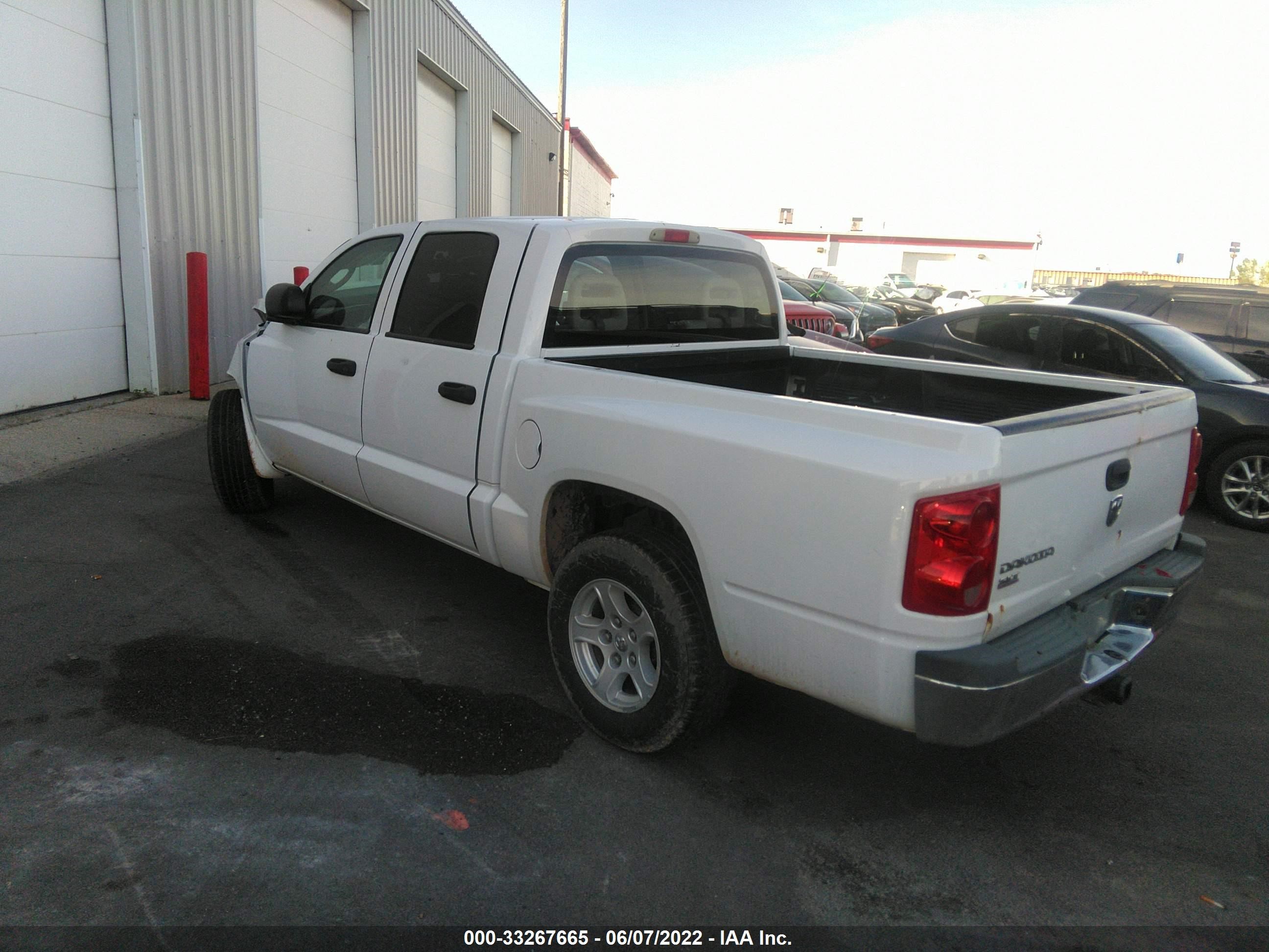 Photo 2 VIN: 1D7HW48K26S627302 - DODGE DAKOTA 