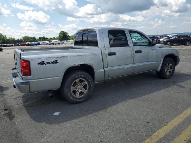 Photo 2 VIN: 1D7HW48N15S305162 - DODGE DAKOTA 