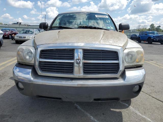 Photo 4 VIN: 1D7HW48N15S305162 - DODGE DAKOTA 