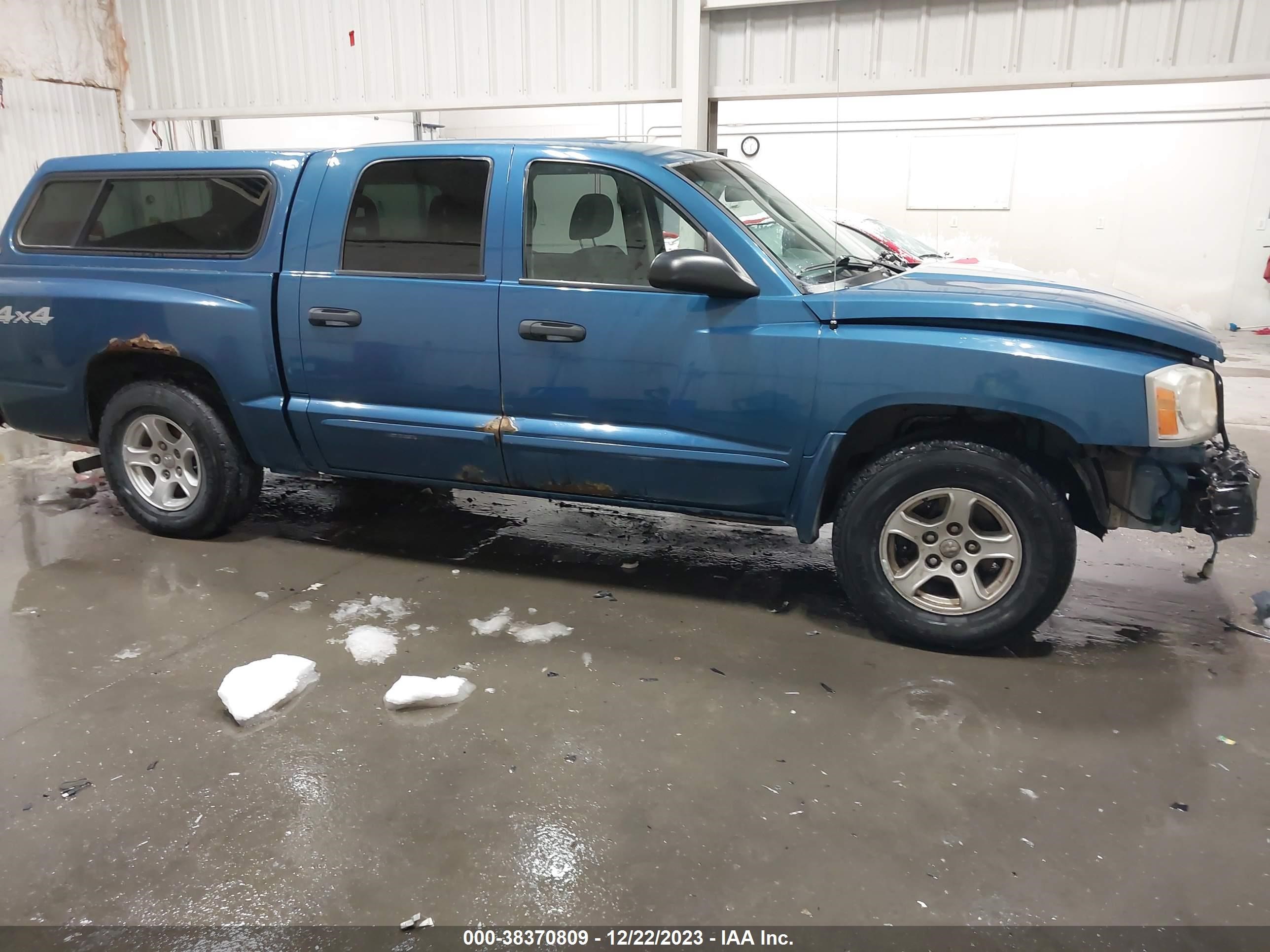 Photo 12 VIN: 1D7HW48N25S244999 - DODGE DAKOTA 