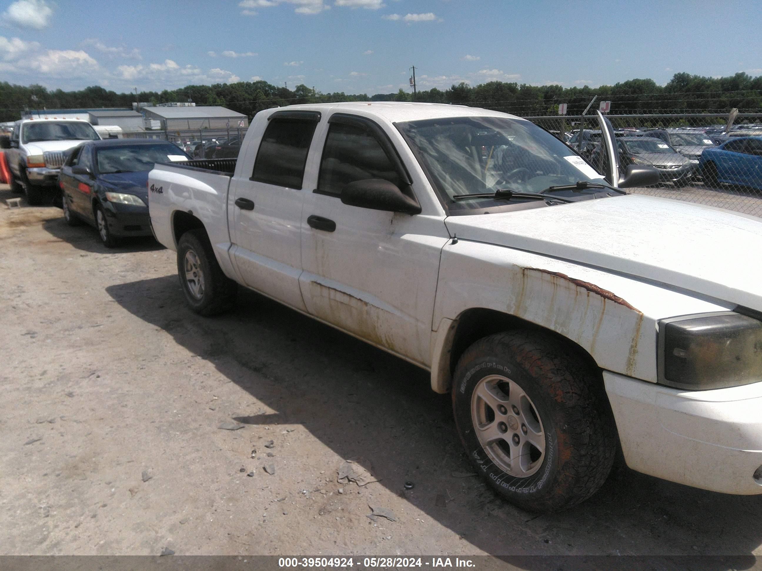 Photo 5 VIN: 1D7HW48N26S541269 - DODGE DAKOTA 