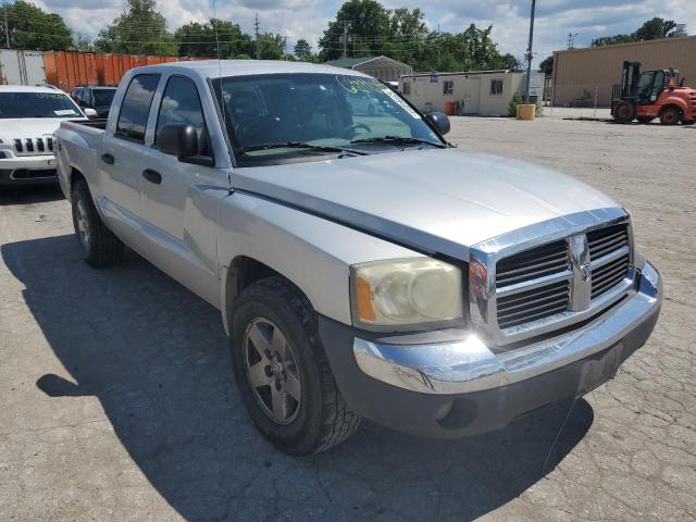 Photo 3 VIN: 1D7HW48N35S120384 - DODGE DAKOTA 