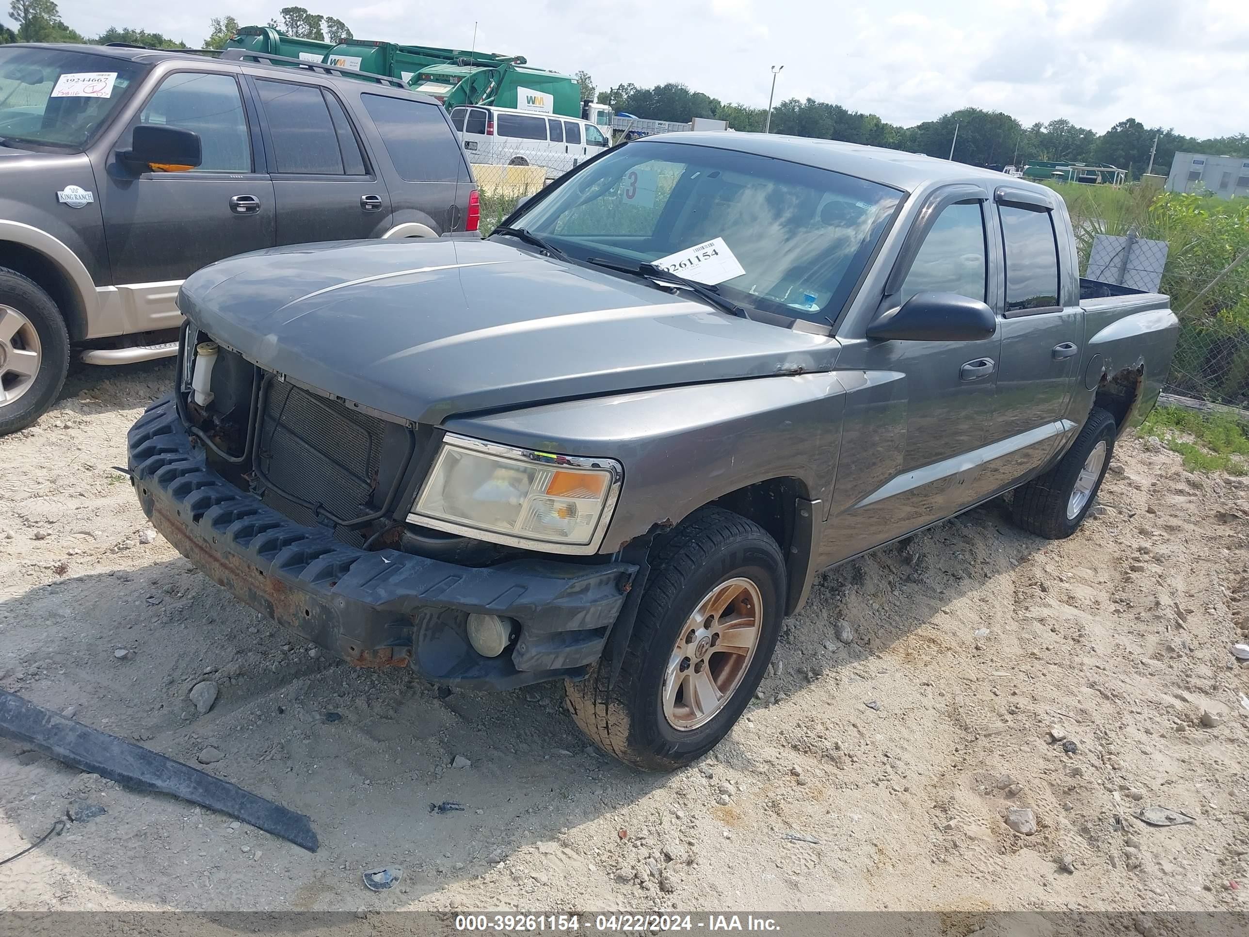 Photo 1 VIN: 1D7HW48N38S537122 - DODGE DAKOTA 