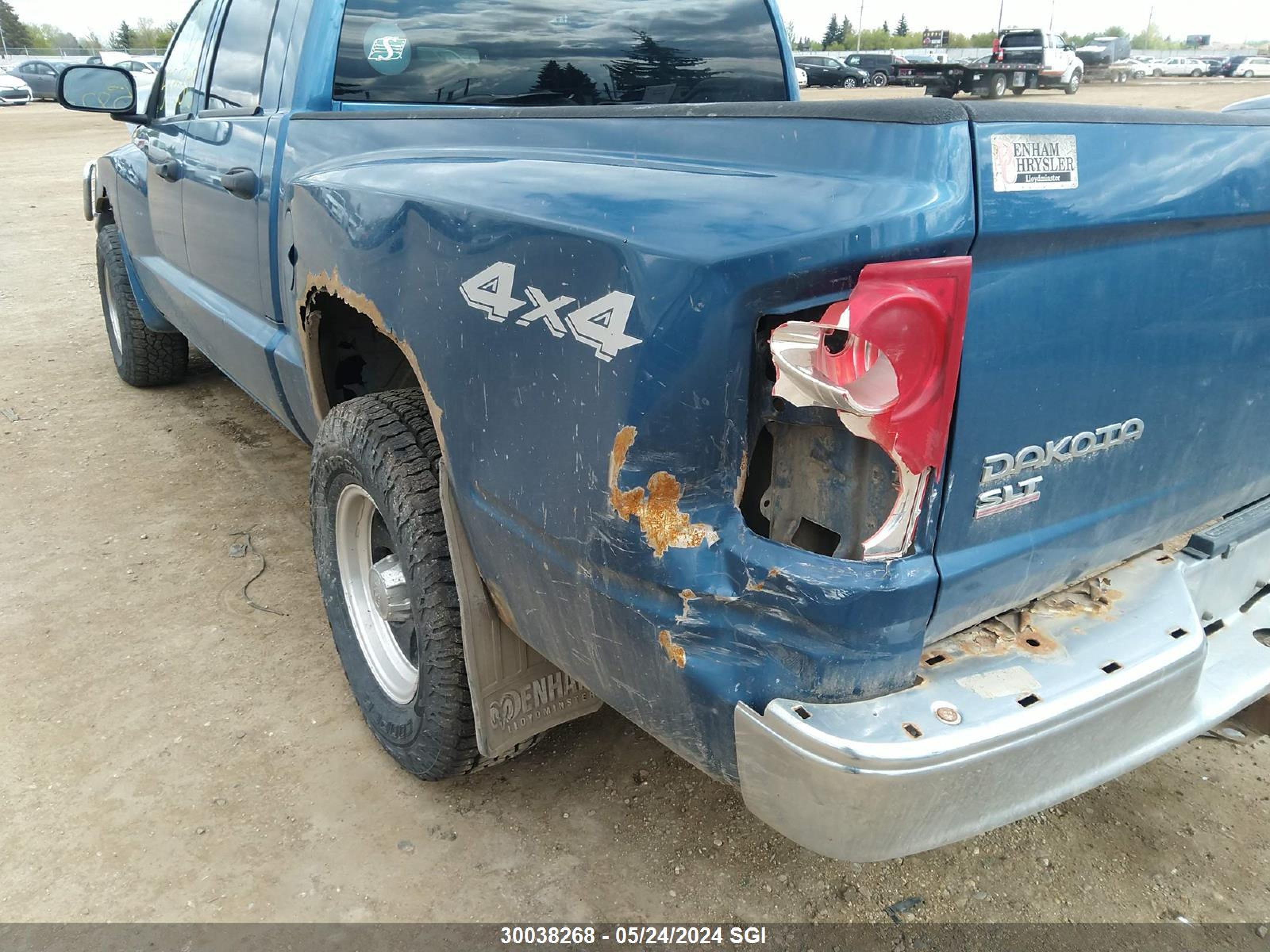 Photo 5 VIN: 1D7HW48N65S354020 - DODGE DAKOTA 