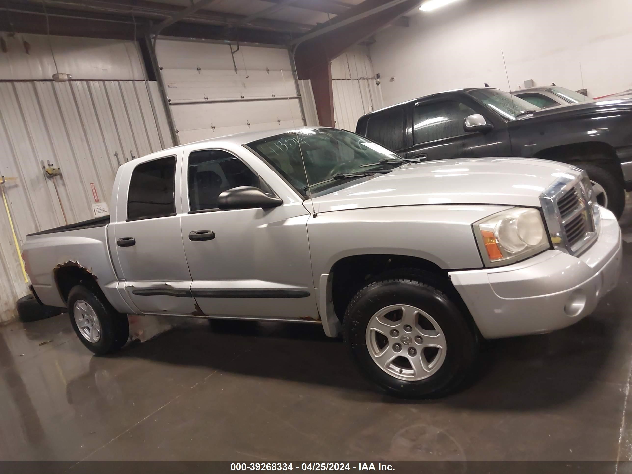 Photo 13 VIN: 1D7HW48P17S253732 - DODGE DAKOTA 