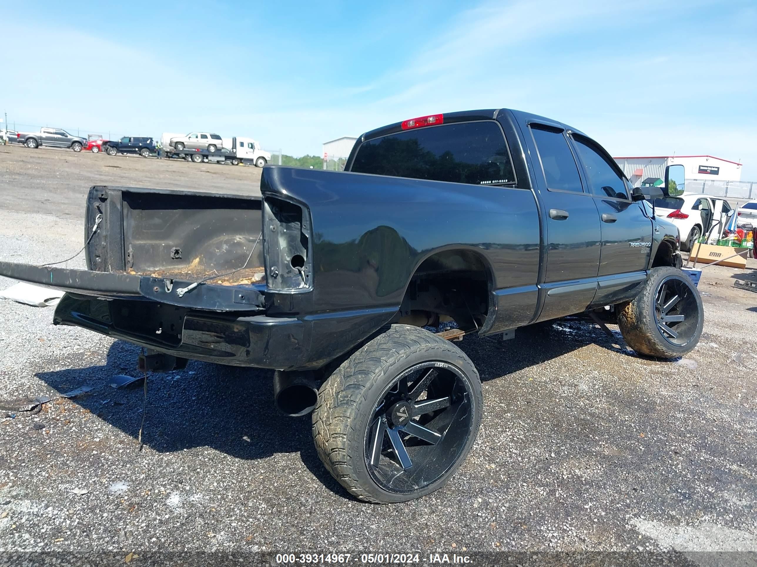 Photo 3 VIN: 1D7KS28C16J170793 - DODGE RAM 