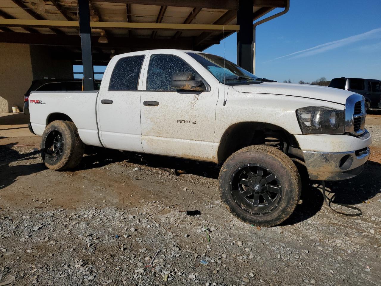 Photo 3 VIN: 1D7KS28C26J132747 - DODGE RAM 