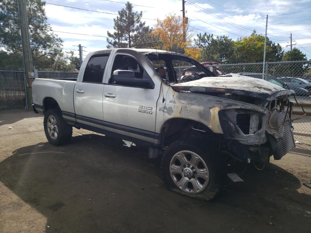 Photo 3 VIN: 1D7KS28C87J502732 - DODGE RAM 