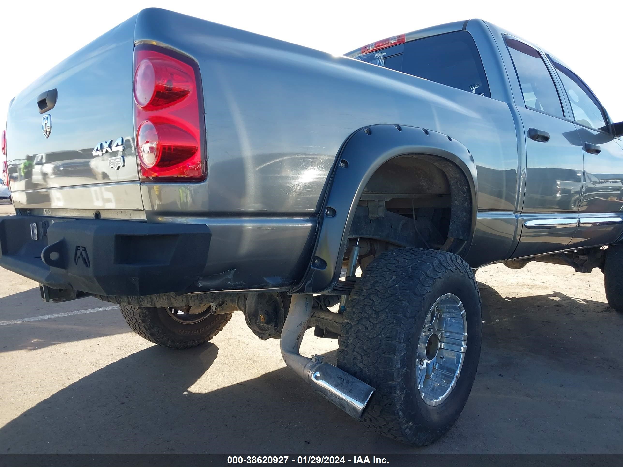 Photo 6 VIN: 1D7KS28C87J528327 - DODGE RAM 