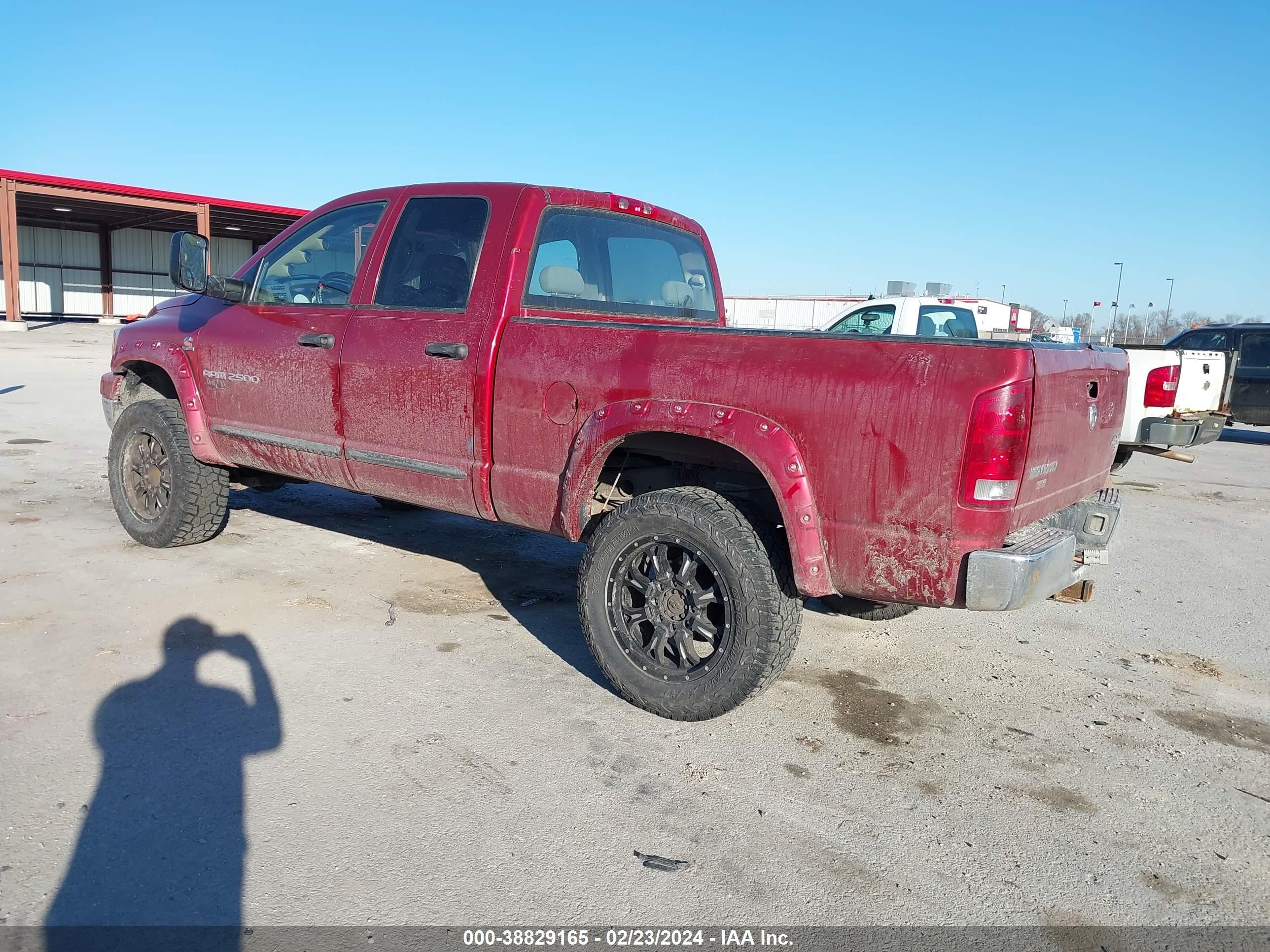 Photo 2 VIN: 1D7KS28C96J172162 - DODGE RAM 