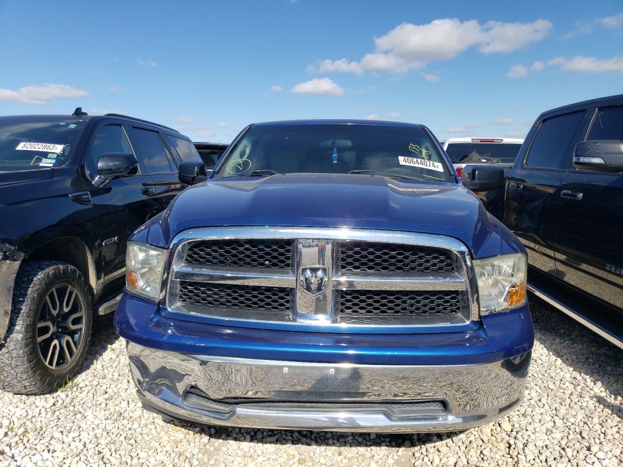 Photo 4 VIN: 1D7RB1CP1AS133278 - DODGE RAM 