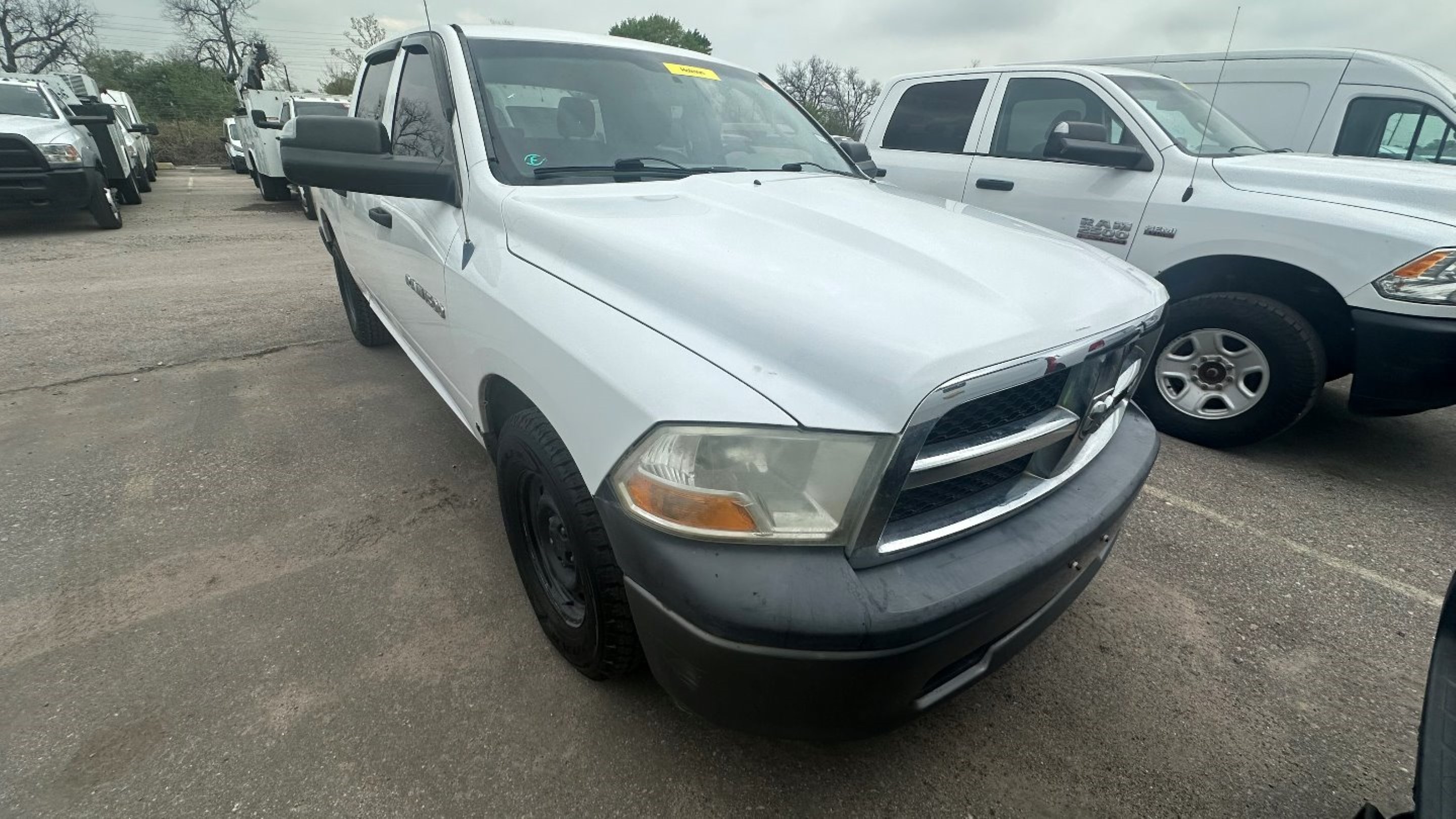 Photo 5 VIN: 1D7RB1CP1BS692718 - DODGE RAM 