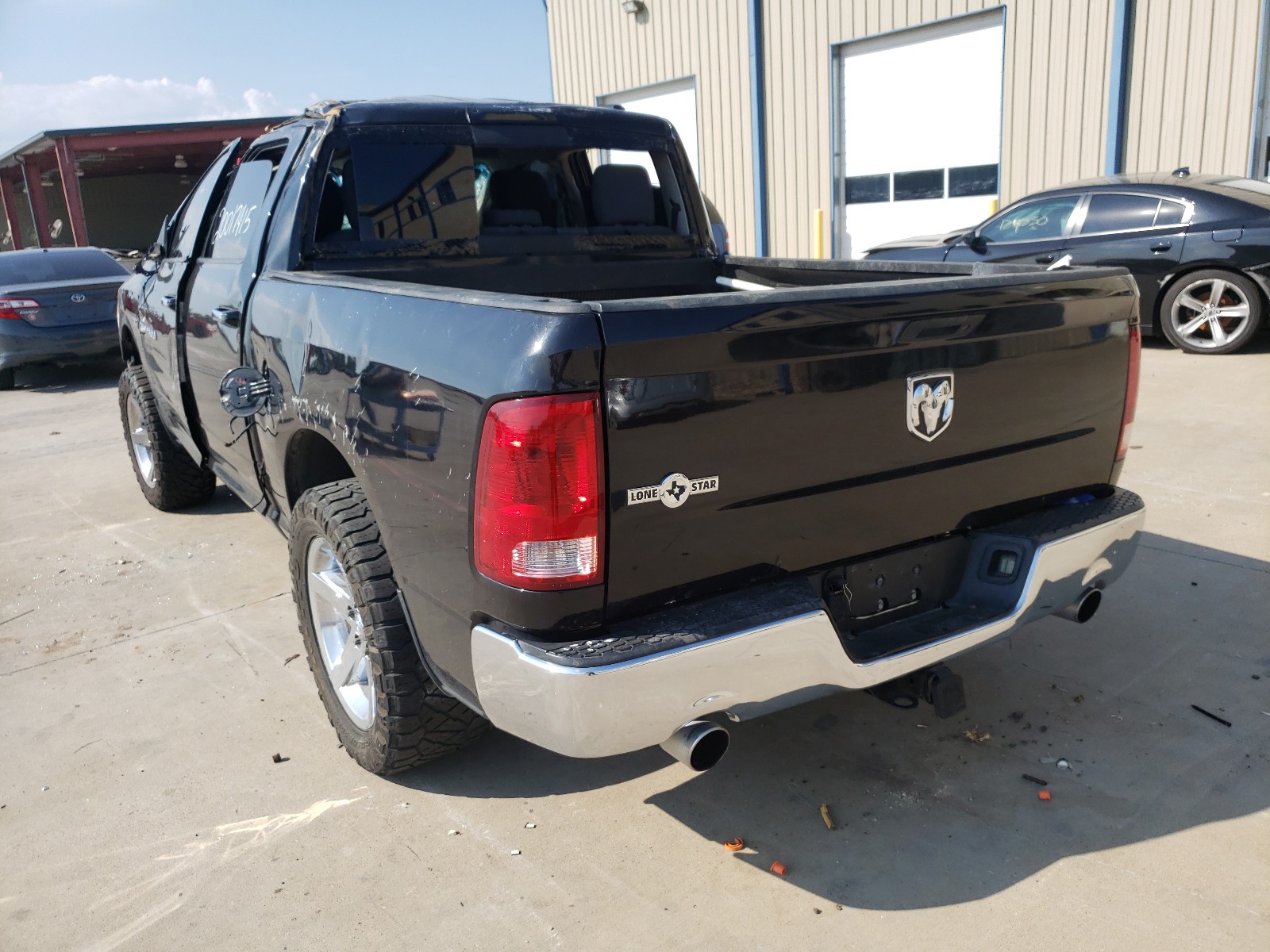 Photo 2 VIN: 1D7RB1CT4BS671231 - DODGE RAM 1500 