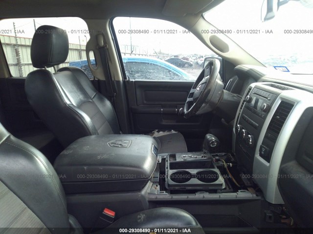 Photo 4 VIN: 1D7RB1CT5AS180021 - DODGE RAM 1500 