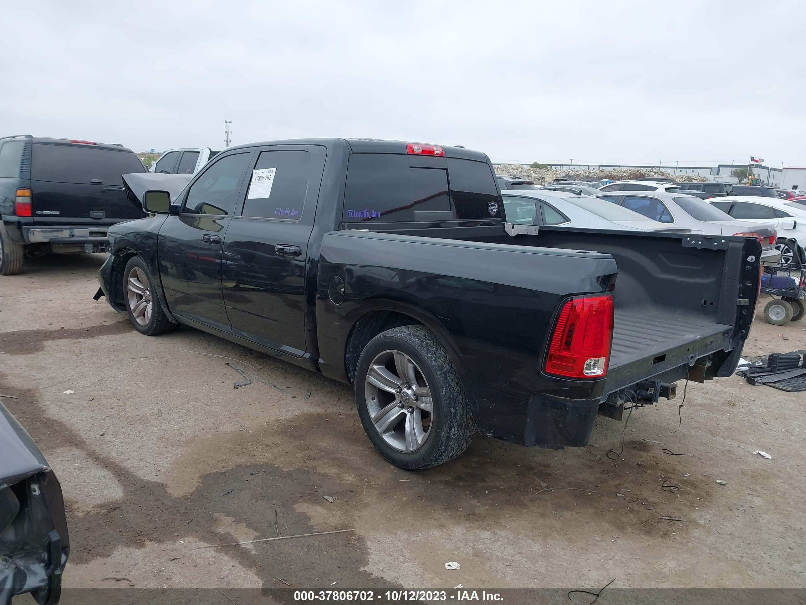 Photo 2 VIN: 1D7RB1CT7AS248920 - DODGE RAM 