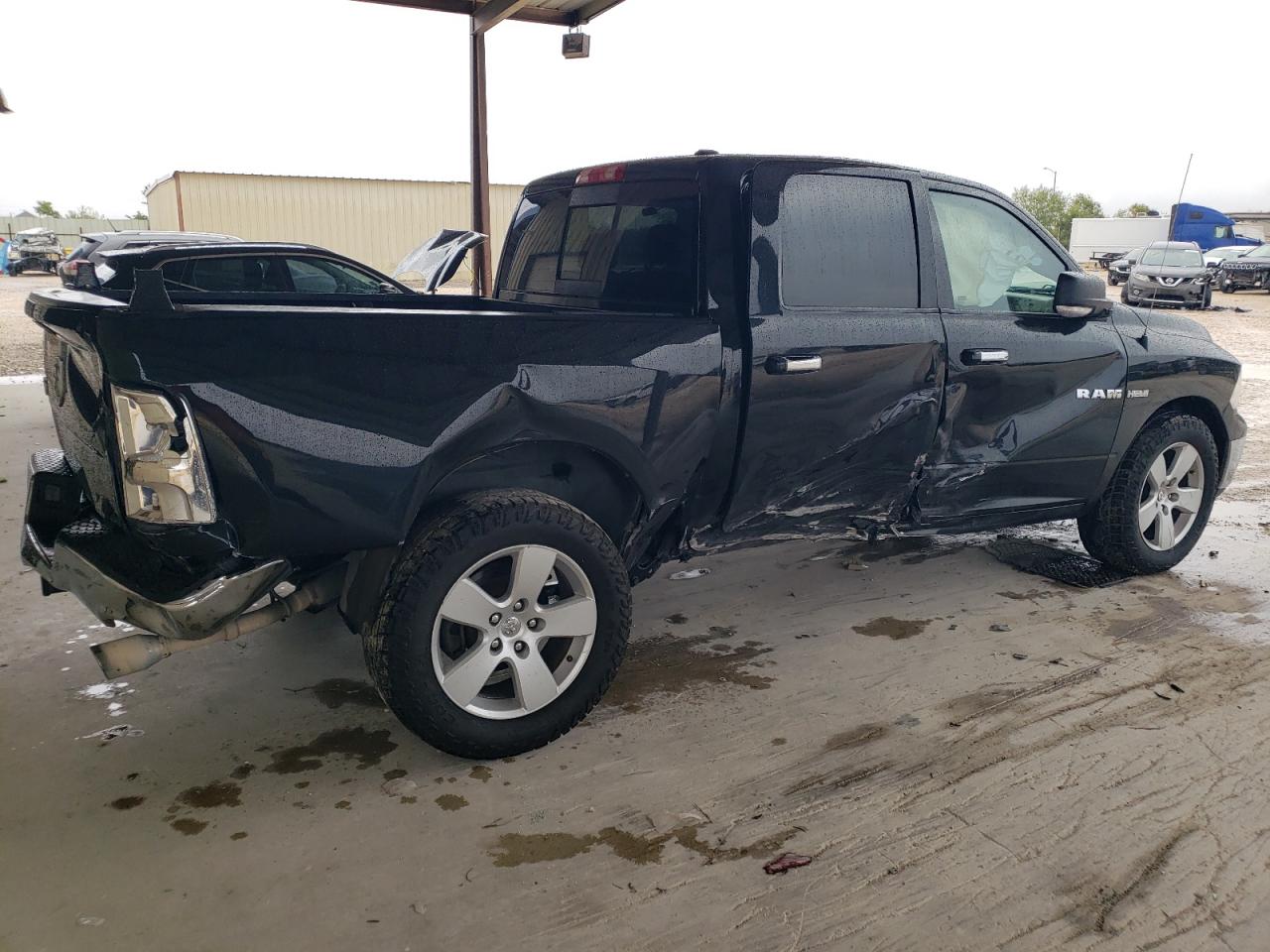 Photo 2 VIN: 1D7RB1CT9AS109548 - DODGE RAM 