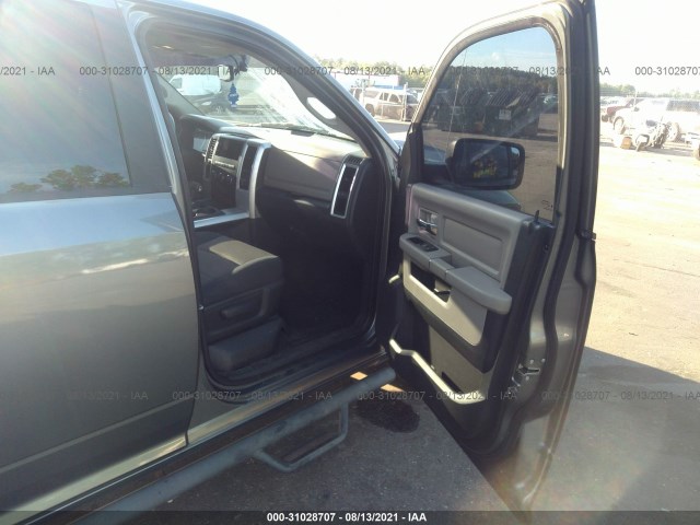 Photo 4 VIN: 1D7RB1CT9AS181849 - DODGE RAM 1500 