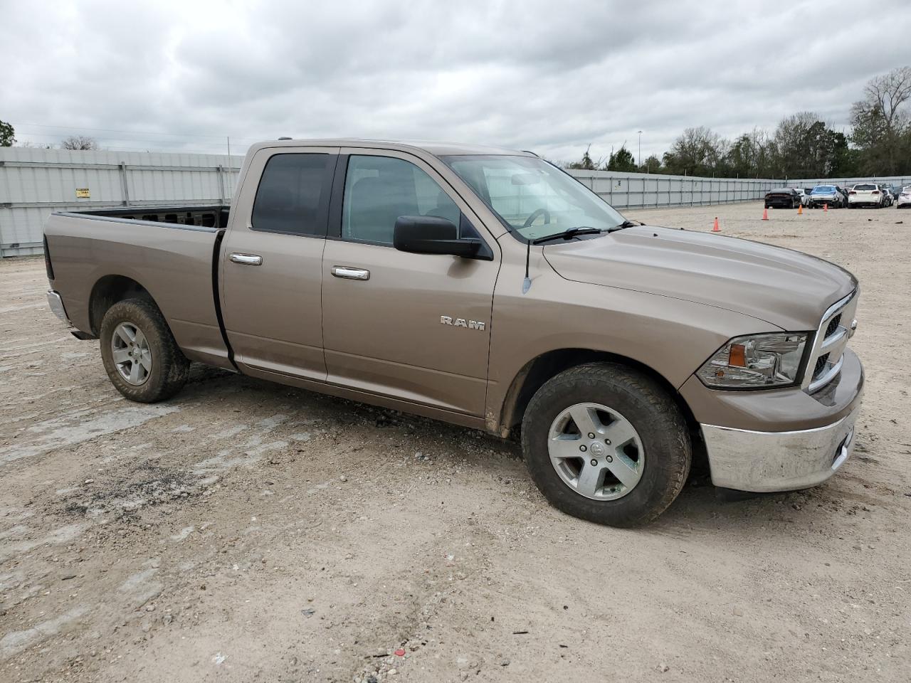 Photo 3 VIN: 1D7RB1GP6AS110895 - DODGE RAM 