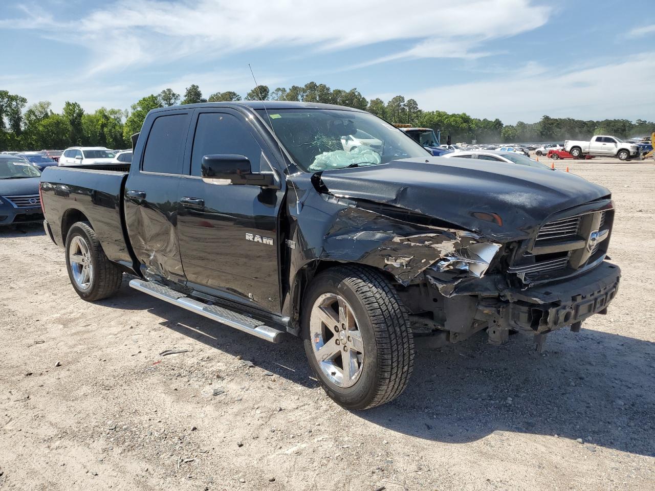 Photo 3 VIN: 1D7RB1GT3AS214113 - DODGE RAM 